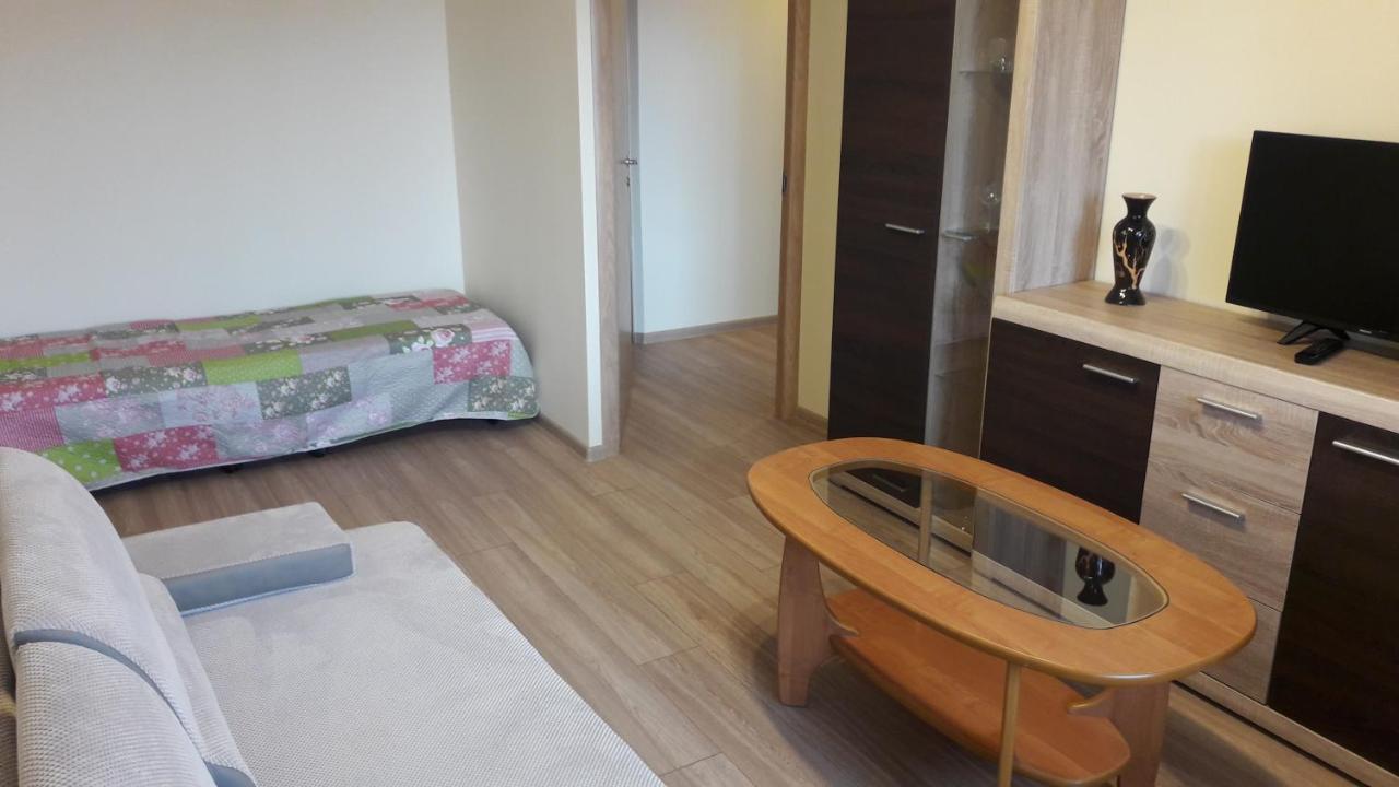 Tulpiu Apartamentai Apartman Panevėžys Kültér fotó